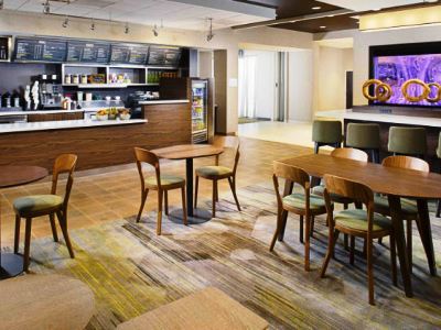 Hotel Courtyard By Marriott Dallas And Conference Center